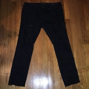 Distressed Black Skinny Jeans